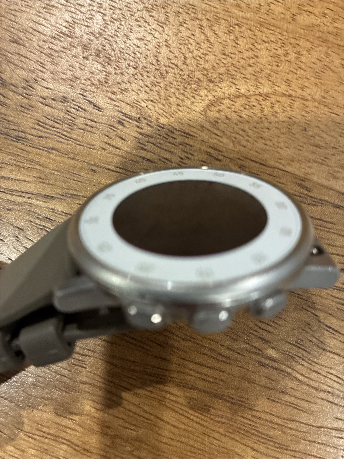 Pebble Time Round Smartwatch E-Paper Display