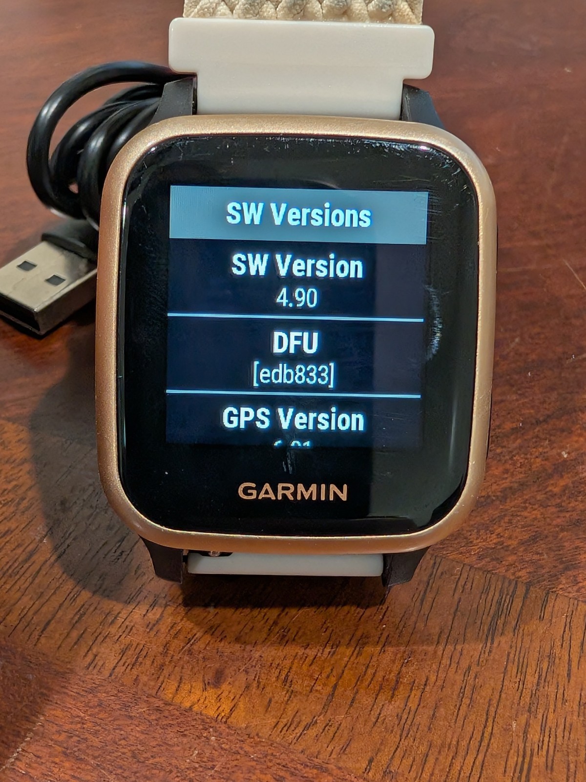 Garmin Venu SQ Music Smart Watch Preowned Gold / Black Fabric strap Fully Tested