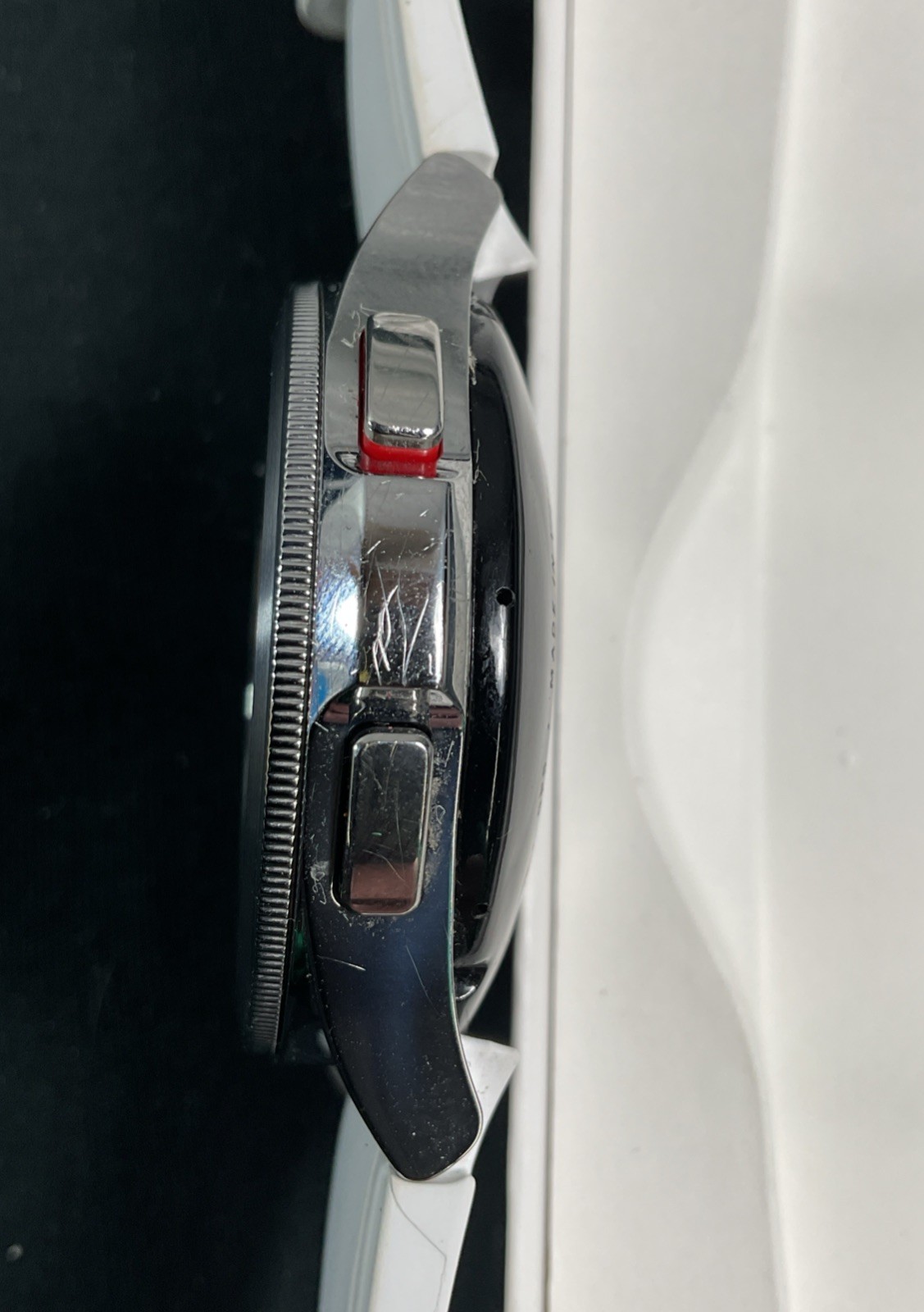 Samsung Galaxy Watch 4 Classic 42mm Wi-Fi SM-R880 Good Cond. White no Chgr