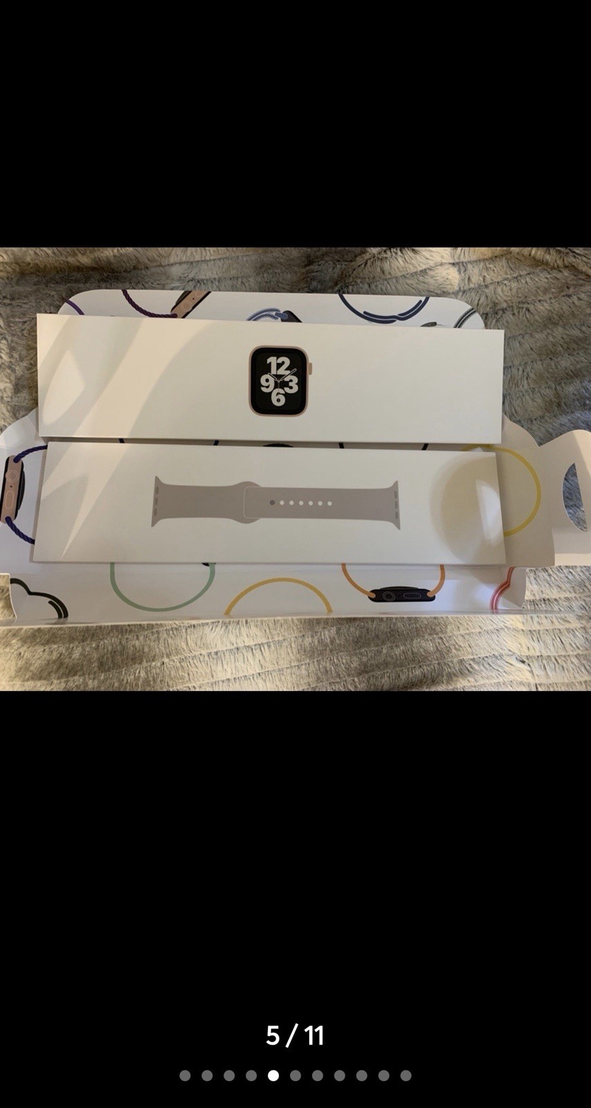 Apple Watch SE 40mm In Gold Plus 4 Designer Watch Bands