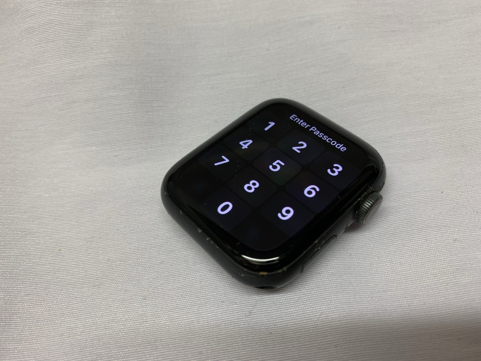 Apple Watch SE 1st Gen 44mm A2354 GPS Cellular Space Gray See Description