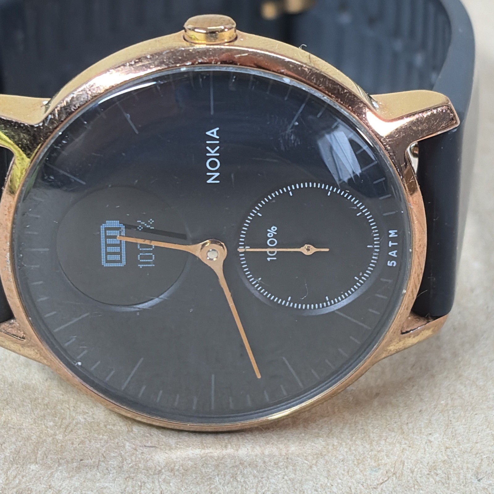 Nokia Steel HR Hybrid Smartwatch Gold Bezel Black Face Tested Works