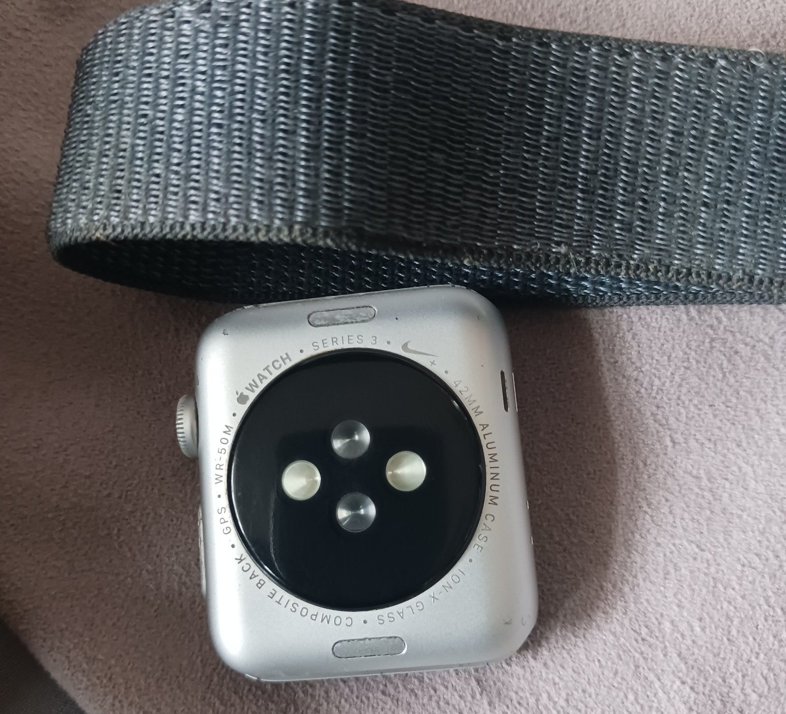 Apple Watch Series 3 GPS 42mm Silver Aluminum Case Black Sport Loop
