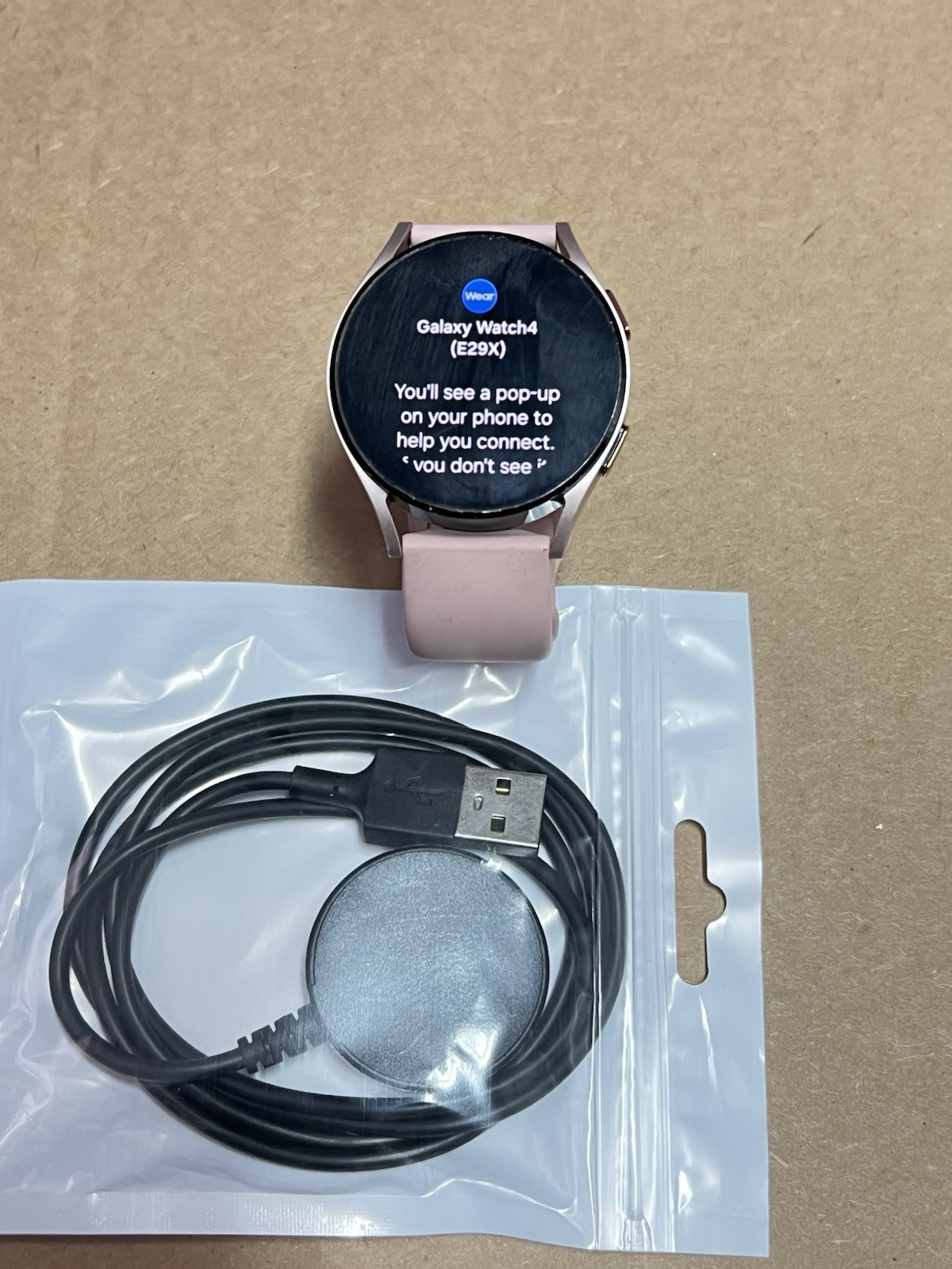 Samsung Galaxy Watch 4 40mm Aluminum Smartwatch SM-R860