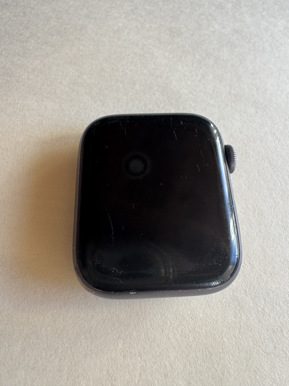 Apple Watch Series 6 (GPS + Cellular)