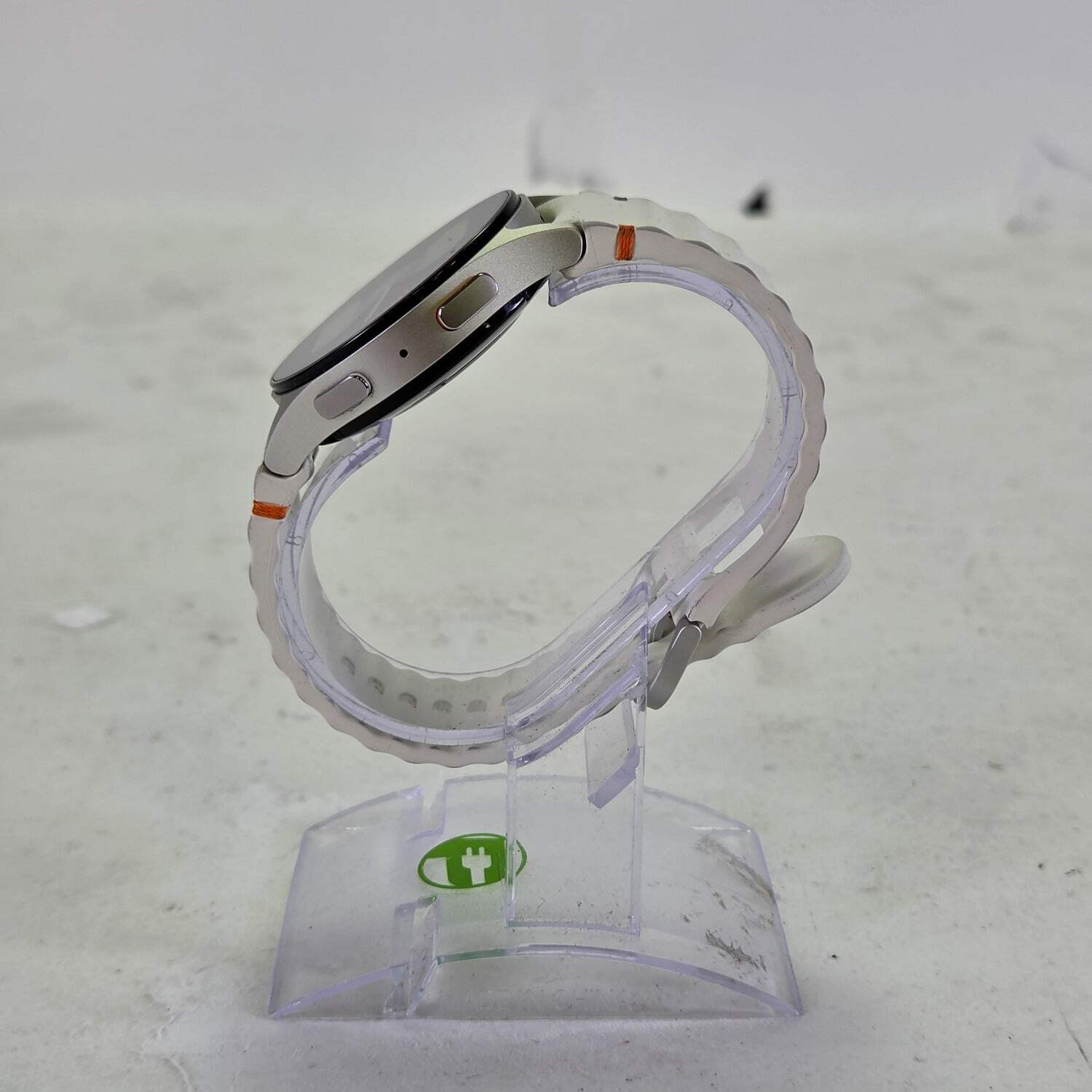 Unlocked Samsung Galaxy Watch7 Aluminum Smartwatch SM-L305U