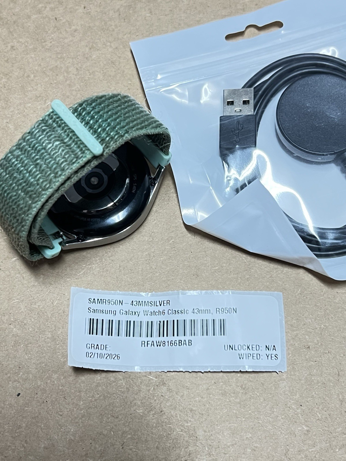 Samsung Galaxy Watch6 Classic 43mm Smartwatch – GPS-LTE (SM-R950N)