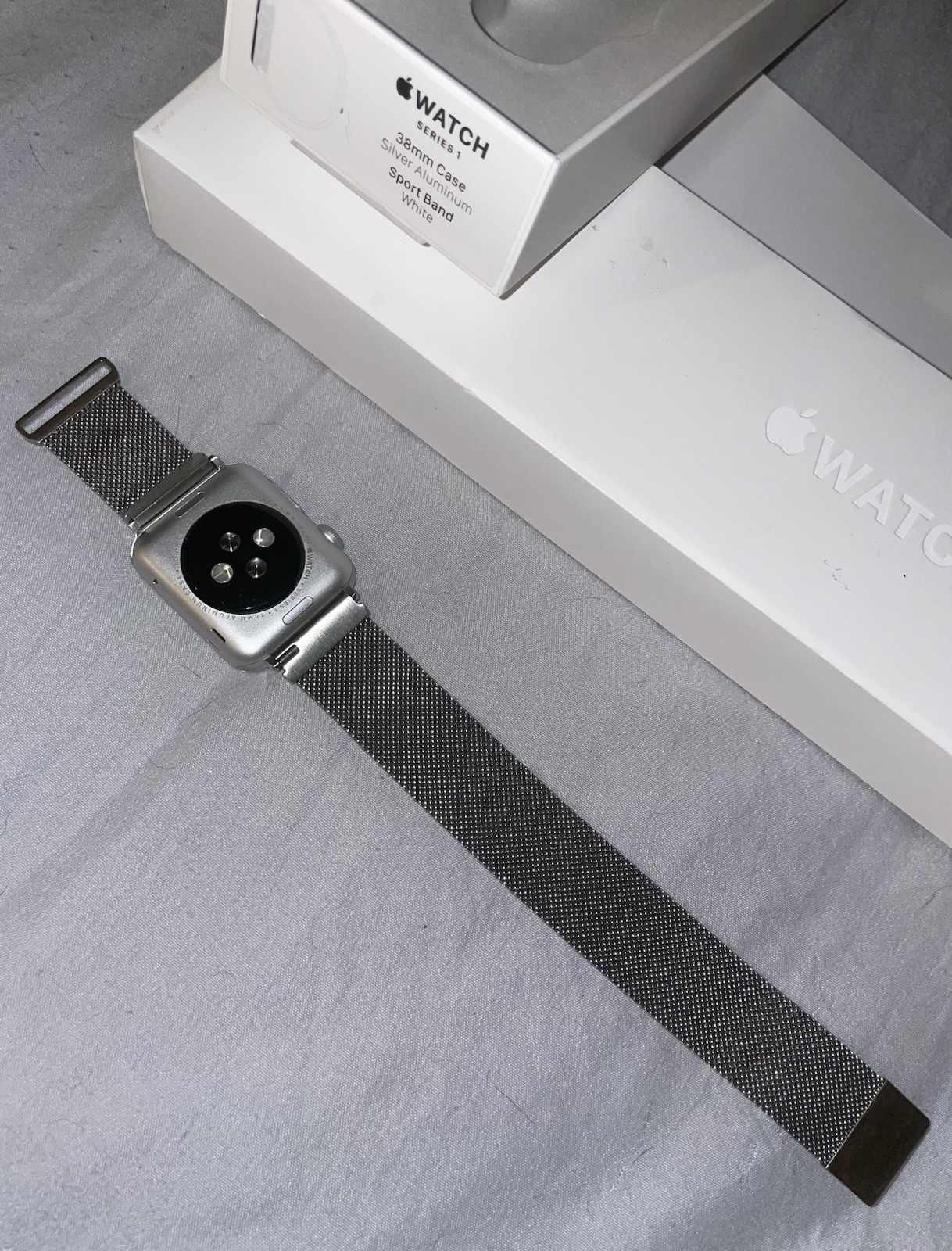 Apple Watch Series 1 38mm Silver Aluminum Case, SS Silver Band, 8GB Unlocked