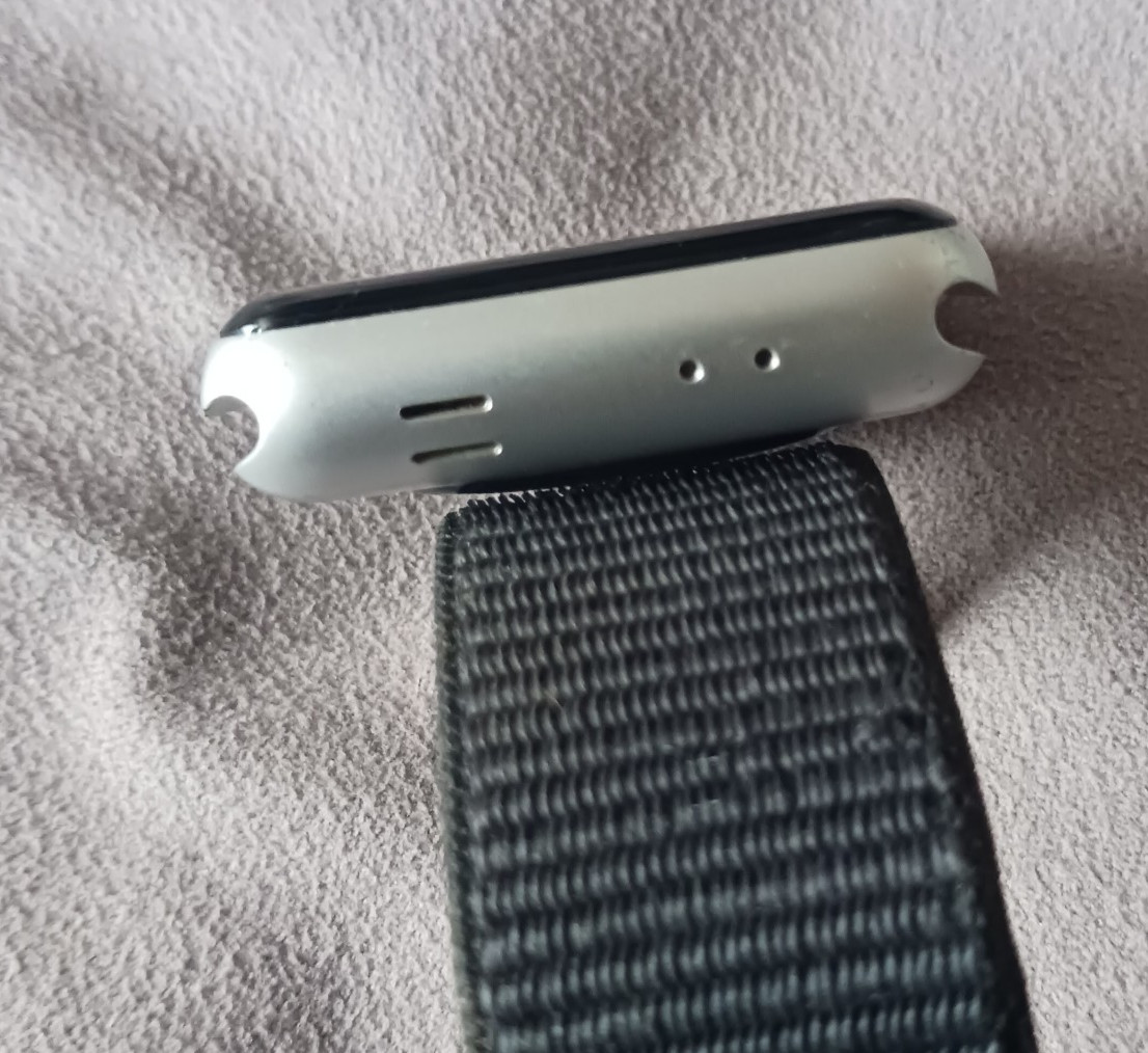 Apple Watch Series 3 GPS 42mm Silver Aluminum Case Black Sport Loop