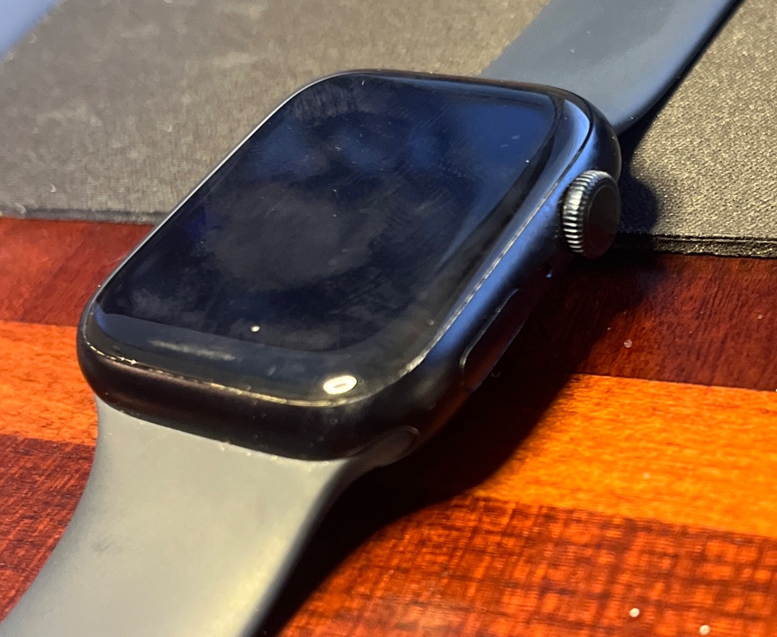 Apple Watch Gen 9 Series 9 45mm Midnight Aluminum GPS – Blue band included