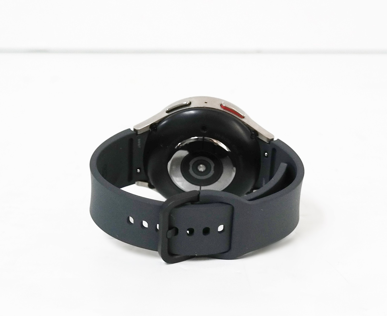 Samsung Galaxy Watch5 Pro SM-R925U 45mm LTE Gray Titanium Case with Sport Band