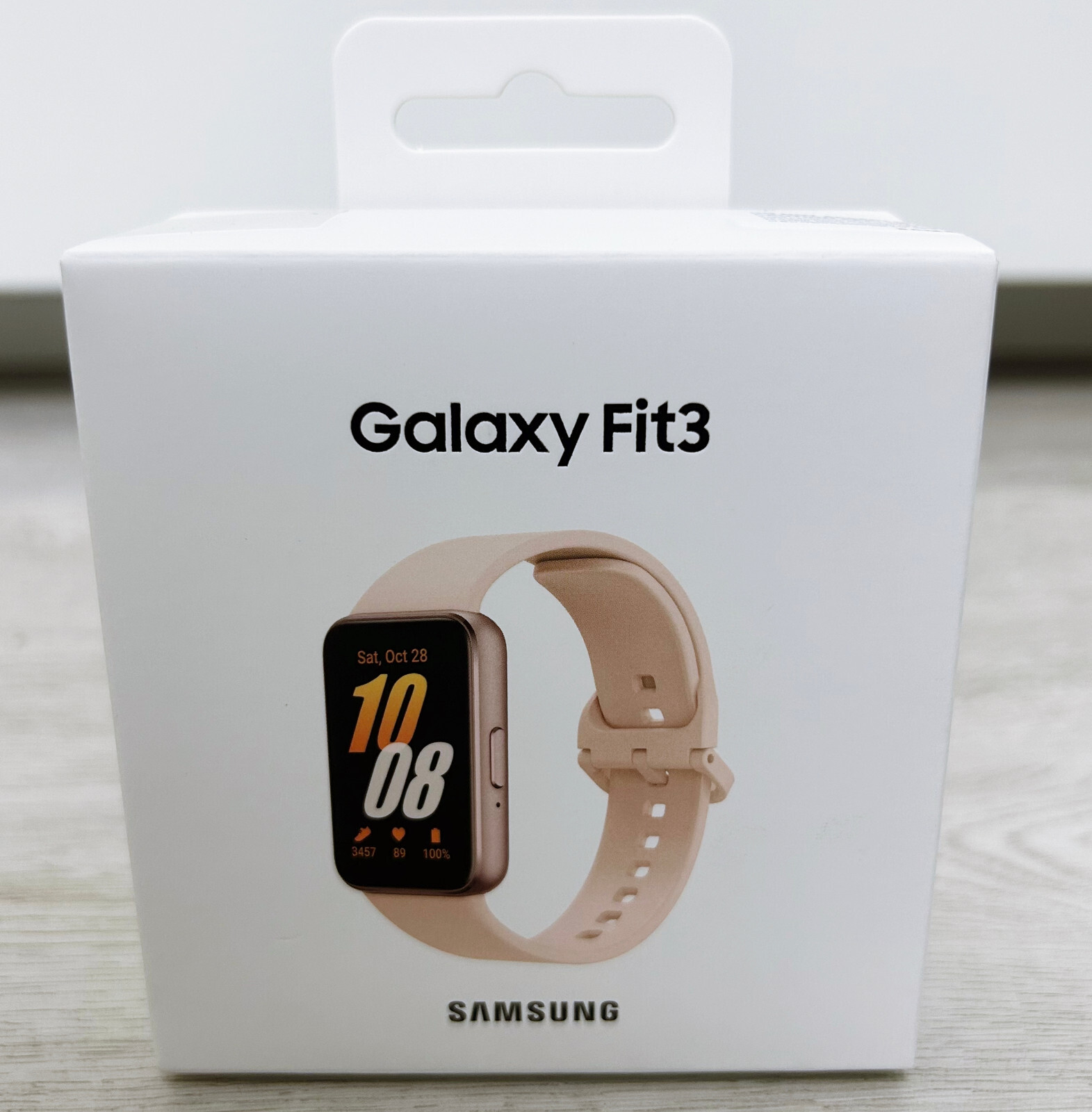 Samsung Galaxy Fit3 SM-R390 Fitness Tracker – 101 Workouts modes – AMOLED Screen