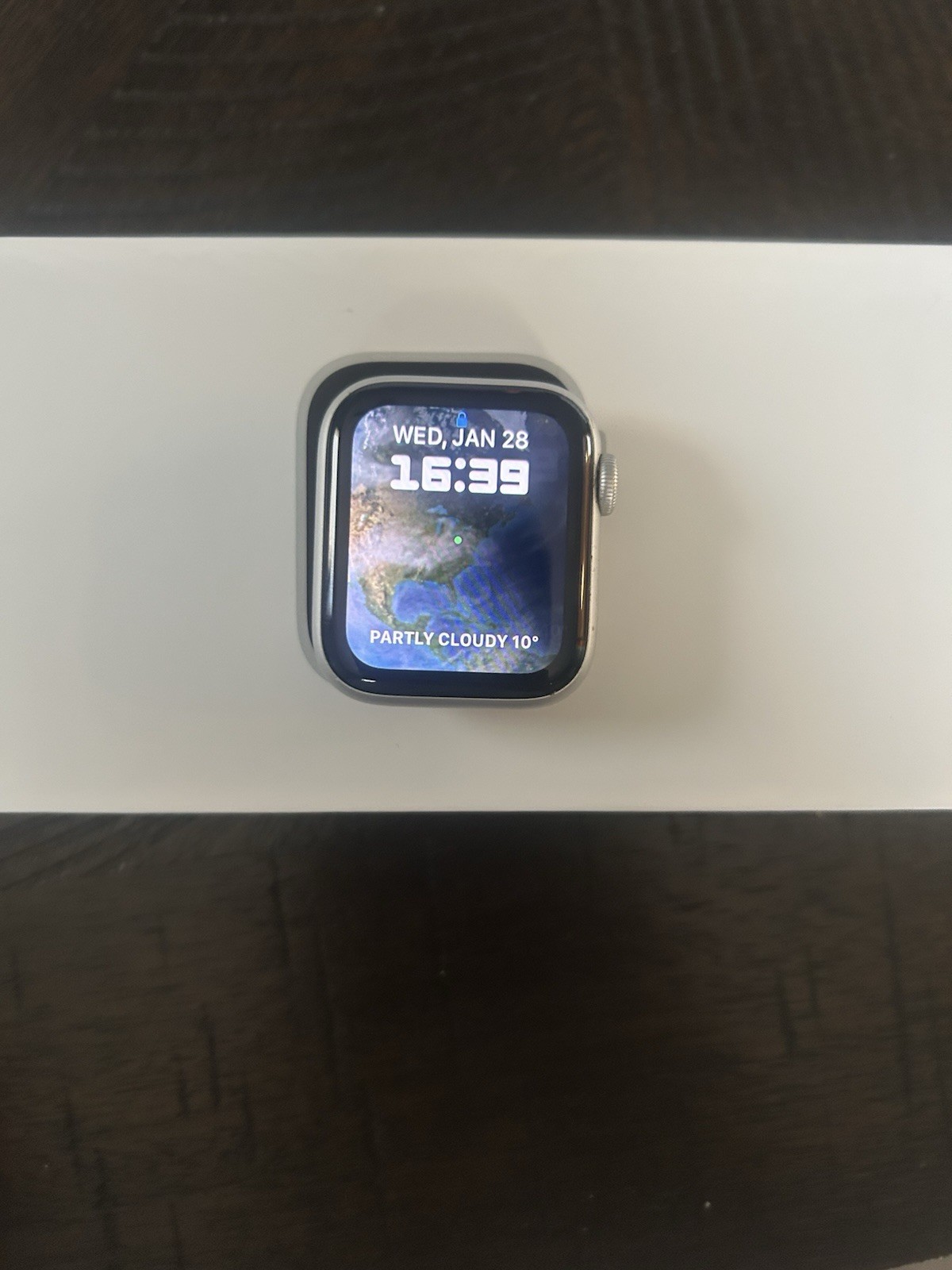 Apple Watch SE Series 1 Unlocked 40mm Black