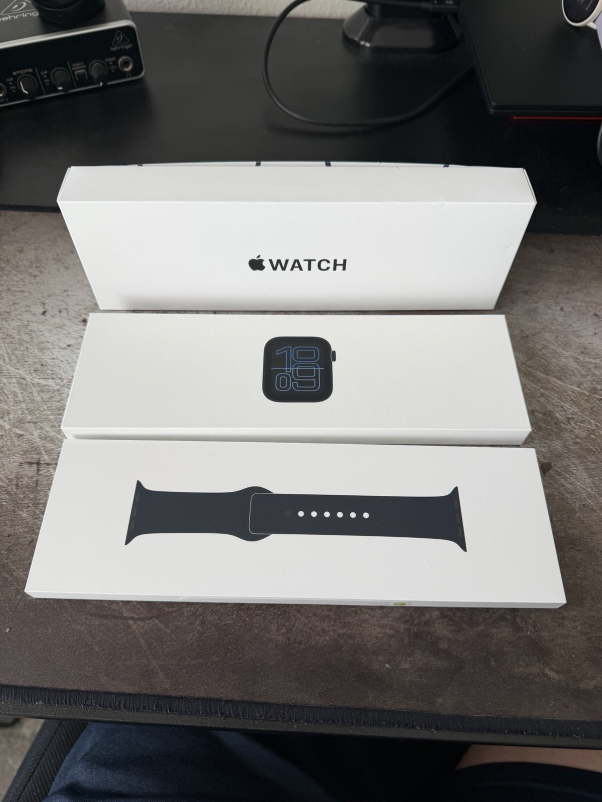 Apple Watch SE 3 44mm Midnight Aluminum – Midnight Sport Band