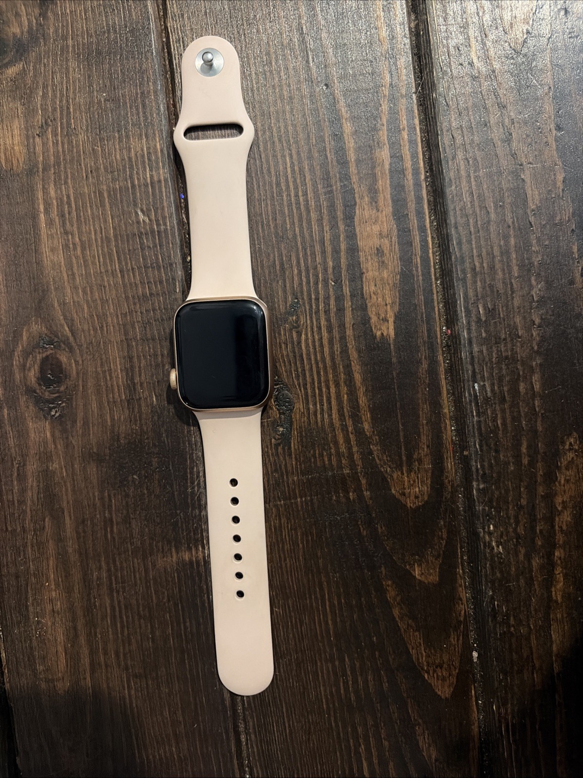 Apple Watch Series 5 40mm Aluminum Pink Sand Sport Band completely reset