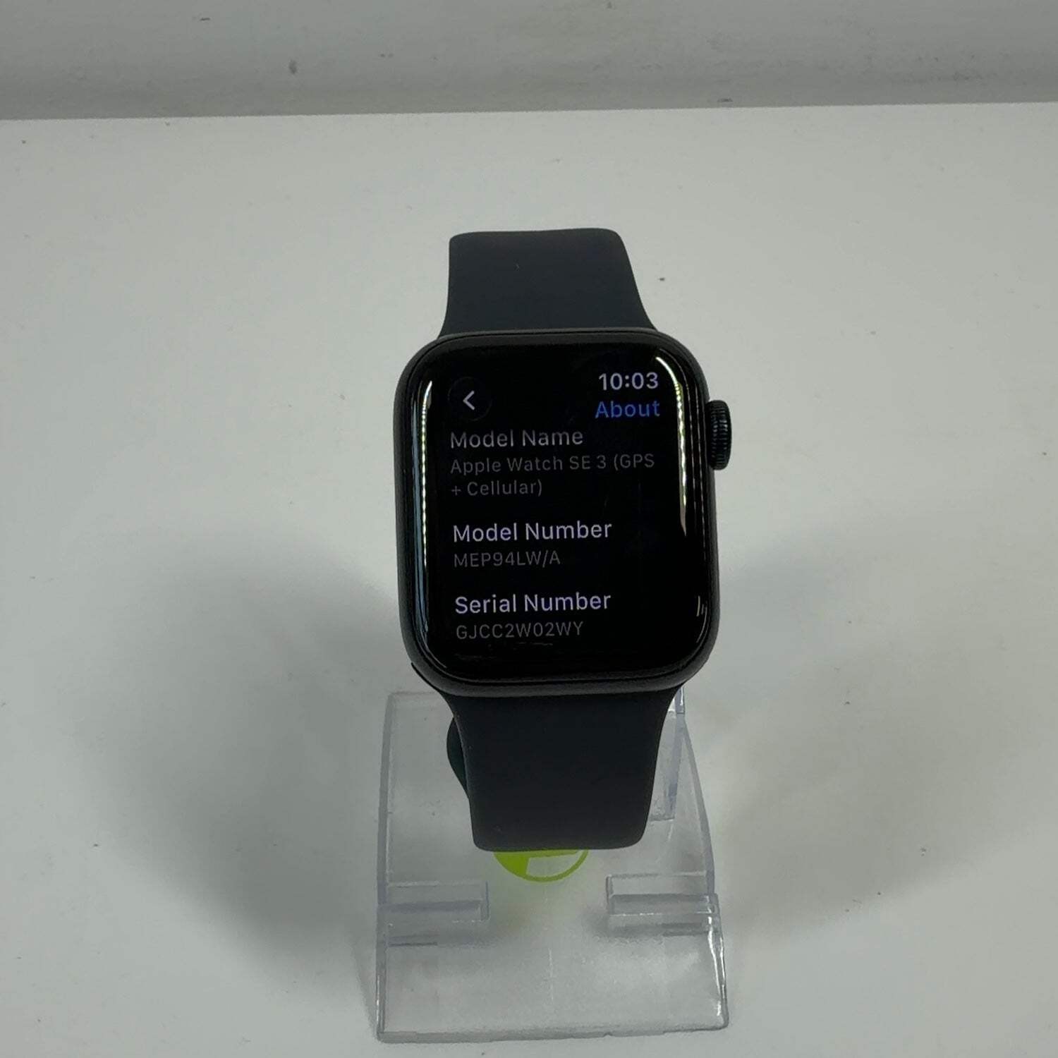 GPS Only Apple Watch SE 3 40MM Midnight Aluminum Midnight Sport Band MEP94LW/A