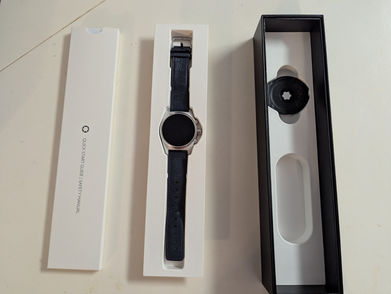 MontBlanc Summit Lite Smart Watch – SPECIAL DESIGN –