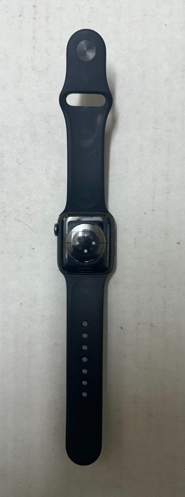 Apple Watch Series 6 – 40mm – GPS – Aluminum Space Gray, Ready to Pair