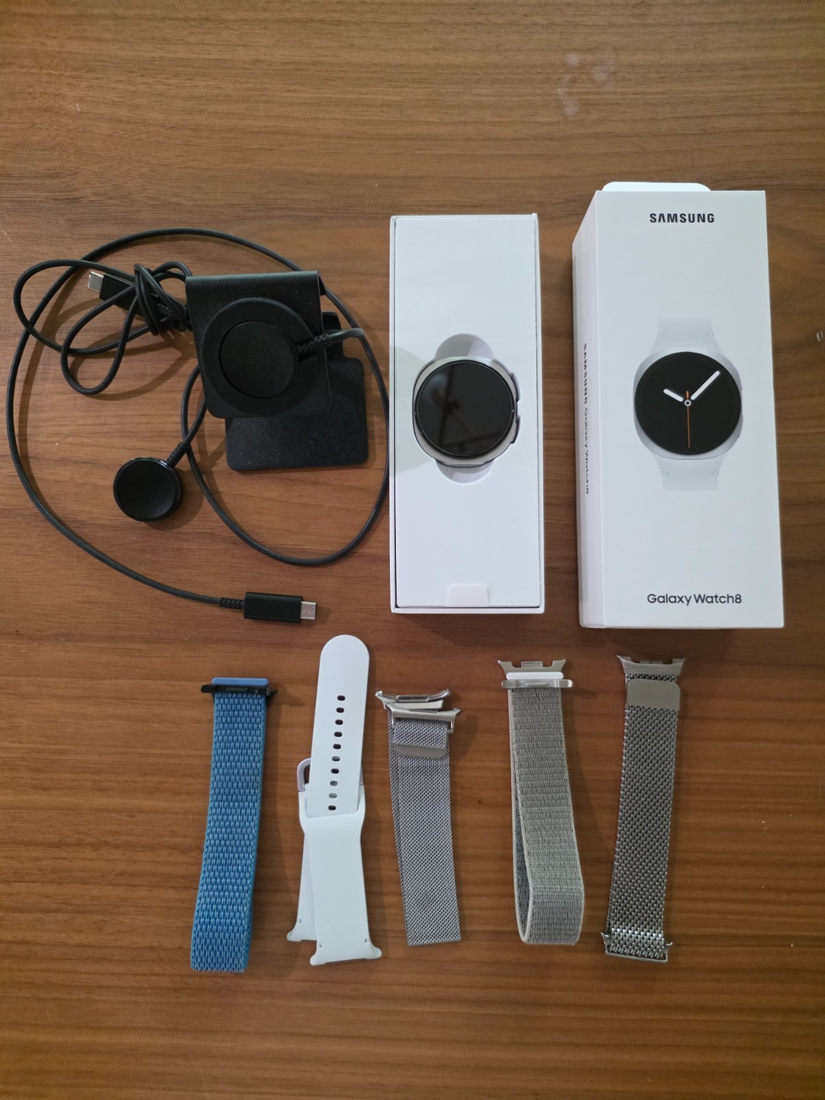 Galaxy watch 8 44m silver, Bluetooth, Wifi, GPS and extras
