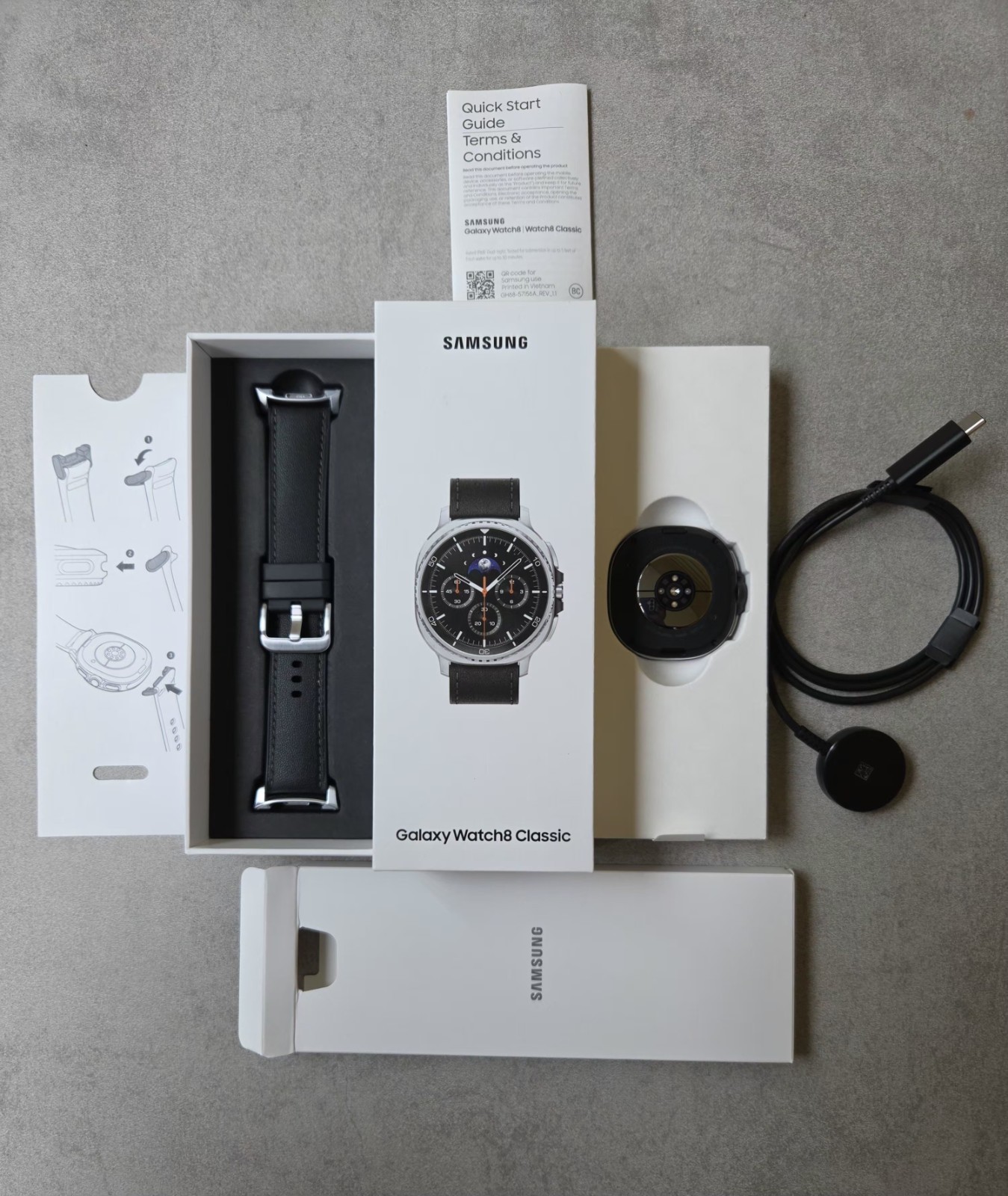 Samsung Galaxy Watch8 Classic 46mm WiFi Bluetooth USA Version