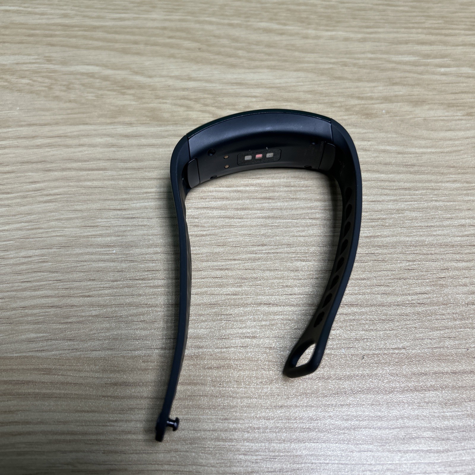 Lot of 4x Samsung Gear Fit2 SM-R360 Smart Watch – Untested for Parts or Repairs