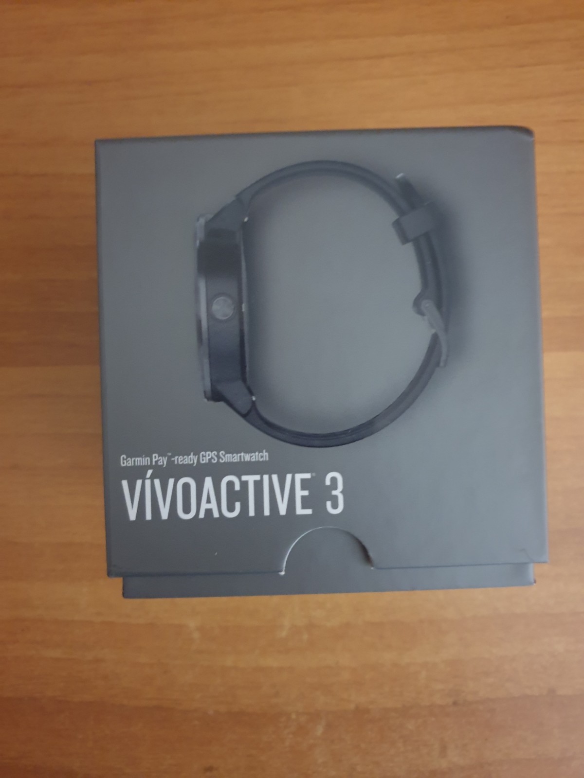 Garmin Vivoactiv 3 GPS Pay Smartwatch With Box And Accessories With 2 Straps