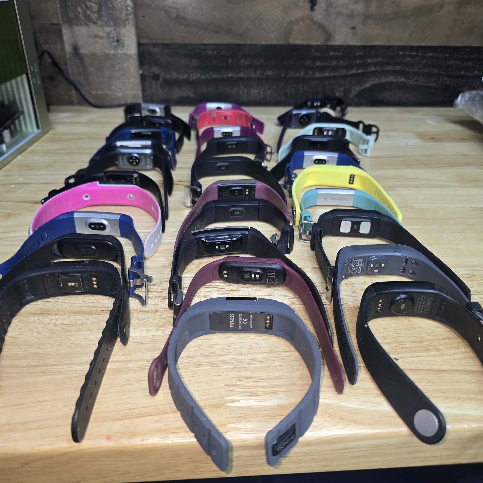 Lot of 30 Fitness Trackers Fitbit Garmin iFitness BiggerFive Vivosmart HR+