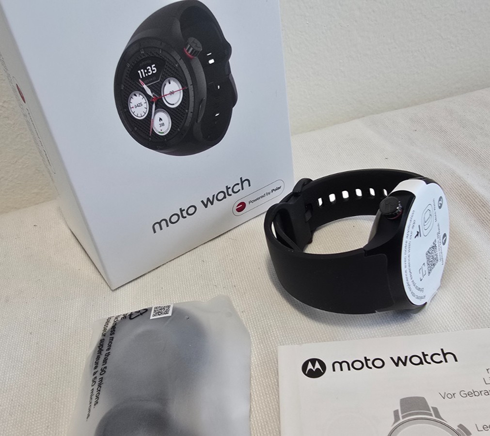 Moto Watch 2026 (XT2547-2) Volcanic Ash Silicone
