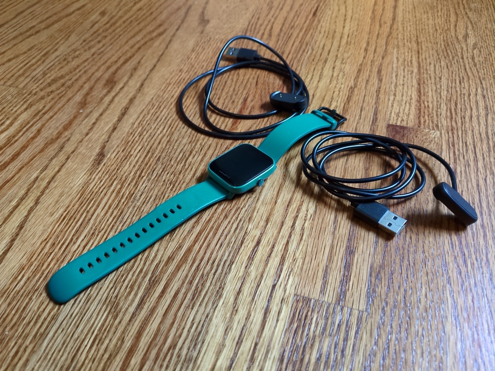 LOT Amazfit Bip U Pro Smart Watch with Band For Parts & 2 Working Chargers