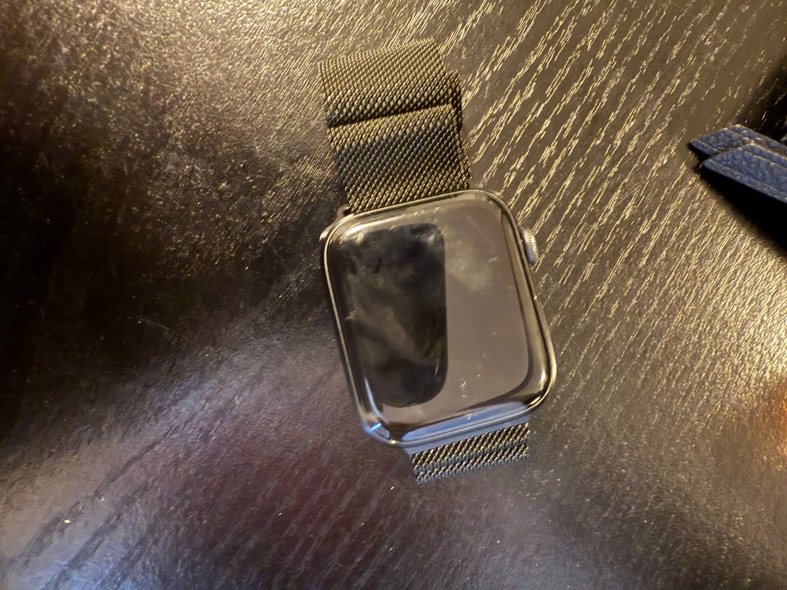 Apple Watch Series 5 44mm Space Gray Aluminum Case with Black Metallic Band