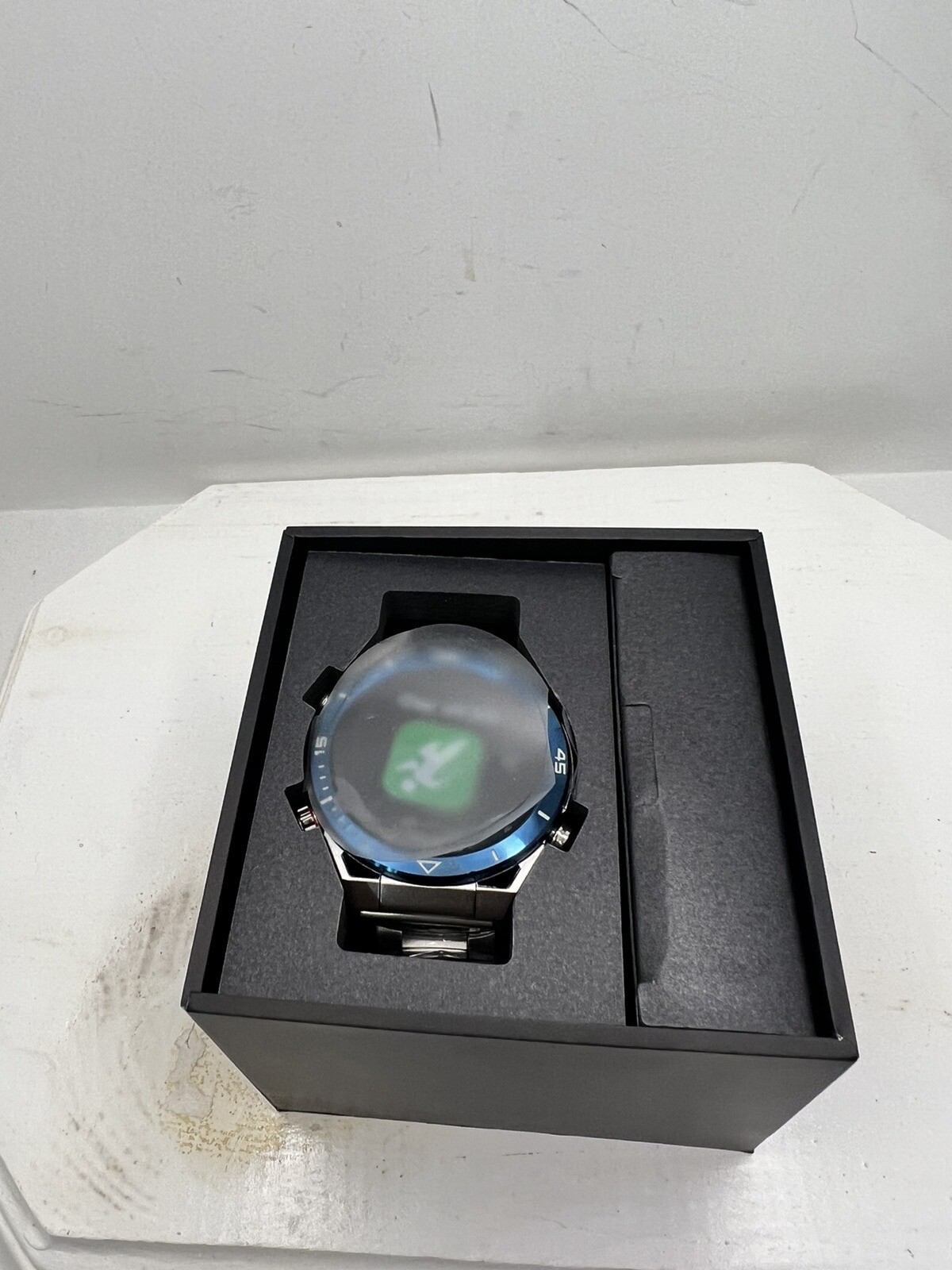 DT Ultra Mate Smart Watch 1.5 Inch Screen Men Smartwatch With Extra Band