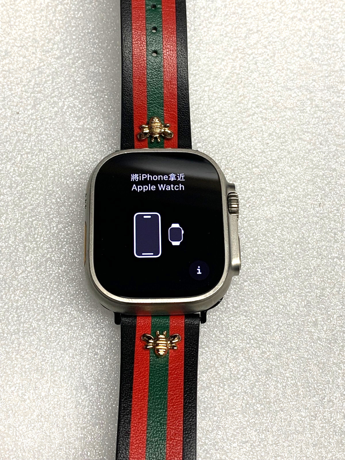 Apple Watch Ultra 2 49mm Titanium Case (GPS+Cellular) – Multicolor Band