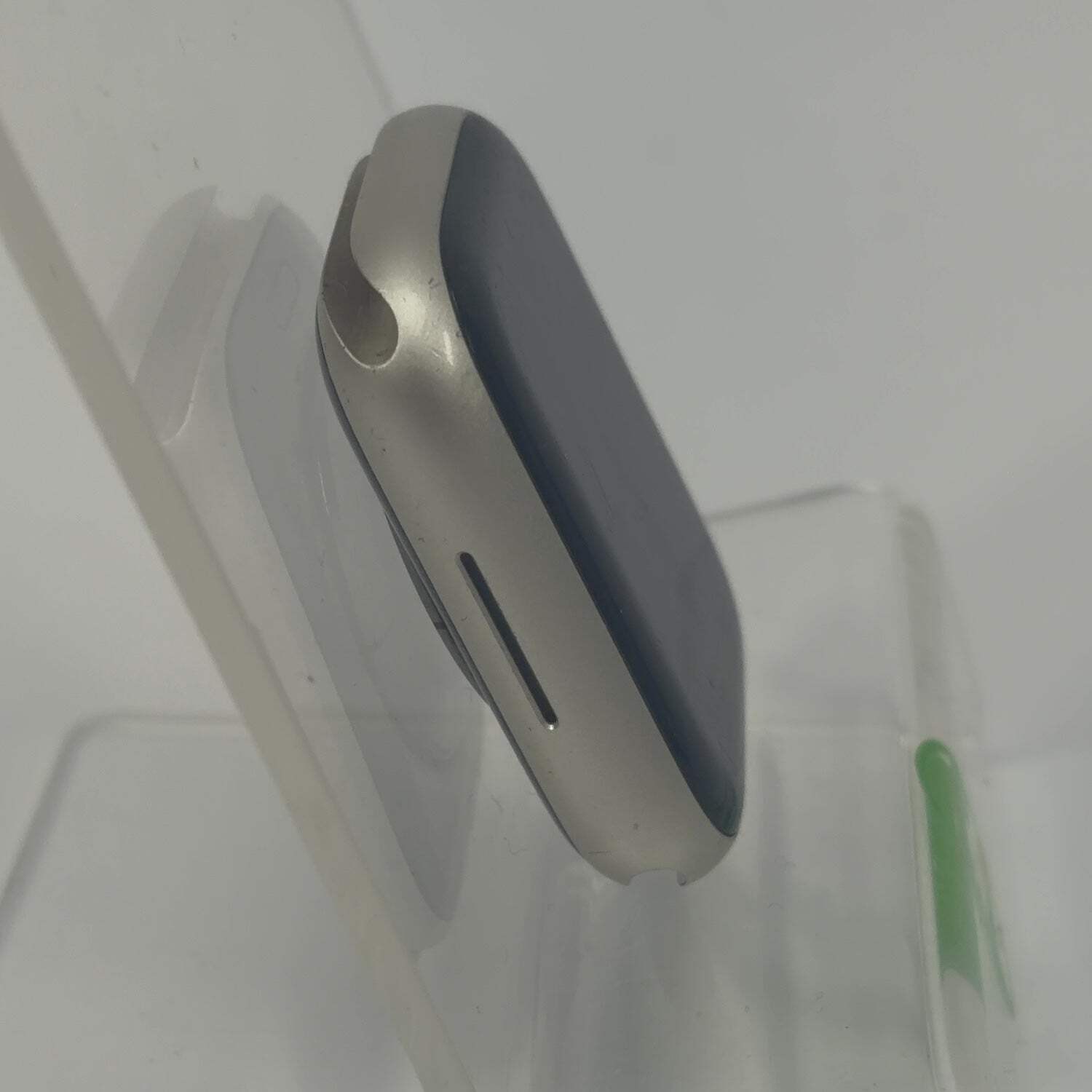 GPS Only Apple Watch Series 8 45MM Starlight Aluminum MNP93LL/A Face Only