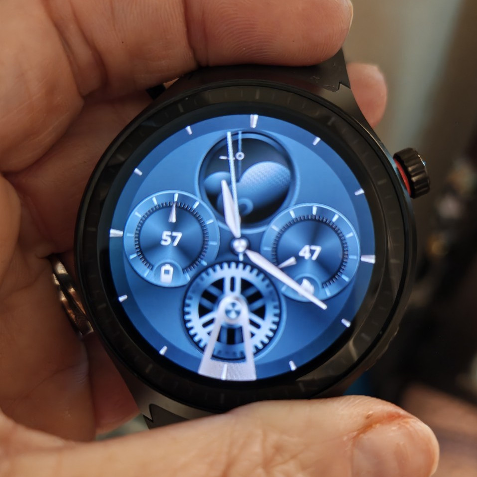 Motorola Moto Watch 46mm Black Metal Case Smartwatch Touchscreen Fitness