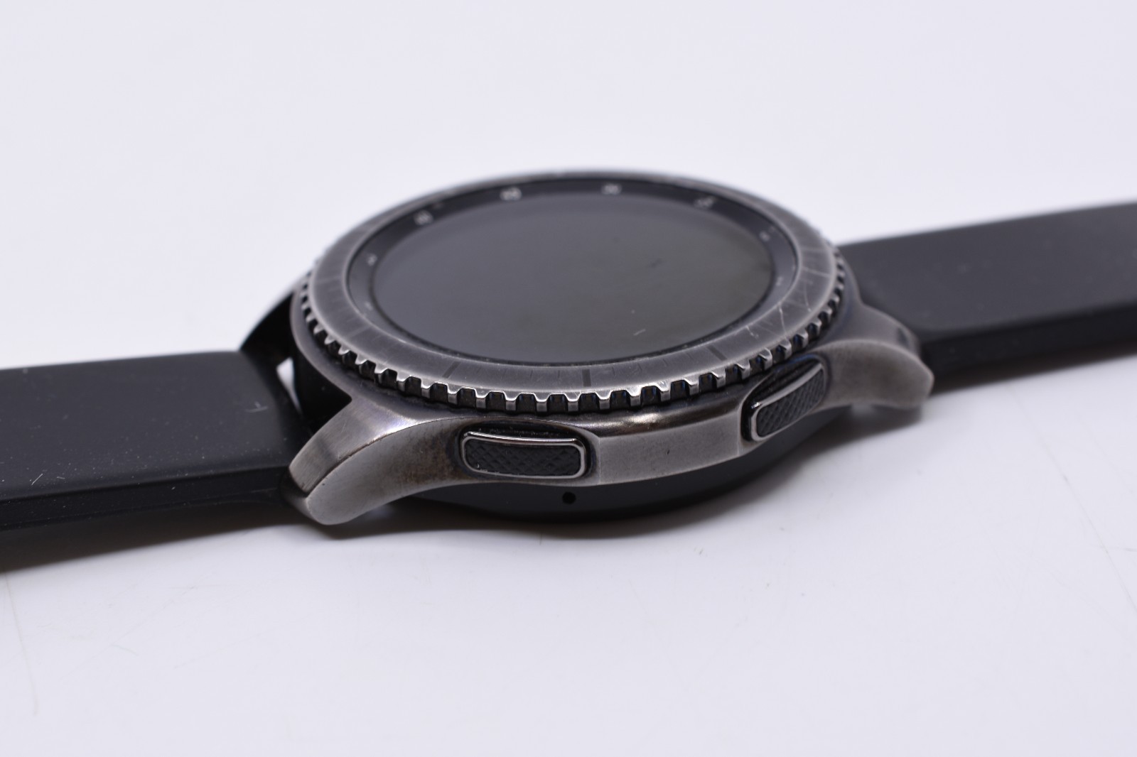 Samsung Gear S3 Frontier Smartwatch Black SM-R765T Stainless Steel 316L 4GB