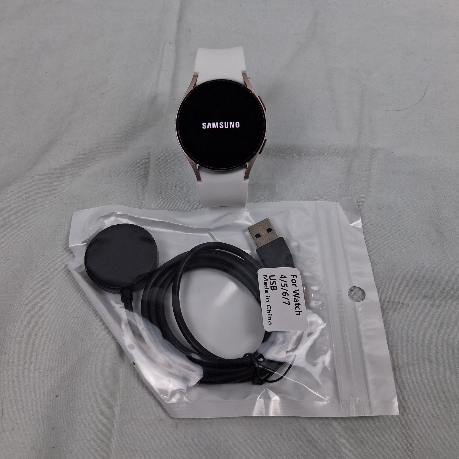 Samsung Galaxy Watch 4 SM-R860 40mm Aluminum Case with Sport Band – Pink Gold