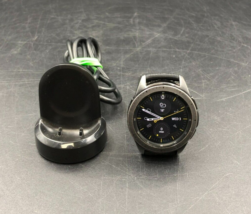 Samsung Galaxy Smart Watch 42mm Model SM-R810 Midnight Black 4GB