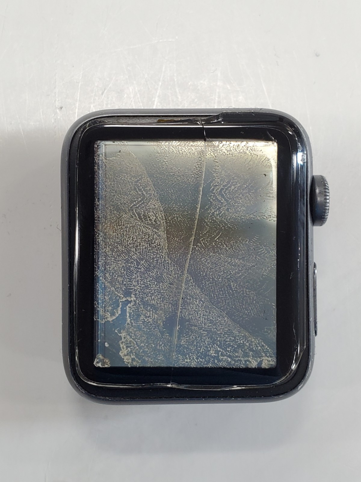 Apple Watch Series 3 42mm A1861 GPS + Cellular Space Gray – For Parts – – 2E4M