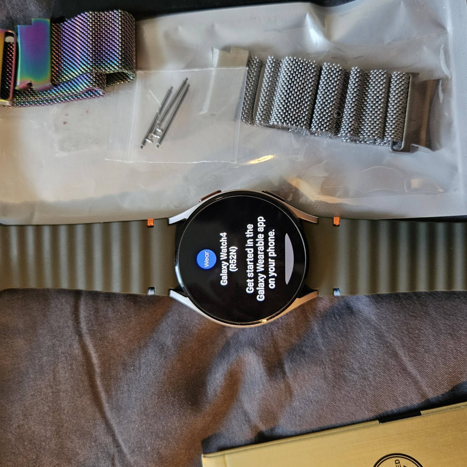 Samsung Galaxy Watch4 SM-R860 40mm Aluminum Case with Sport Band – Pink Gold (Bl