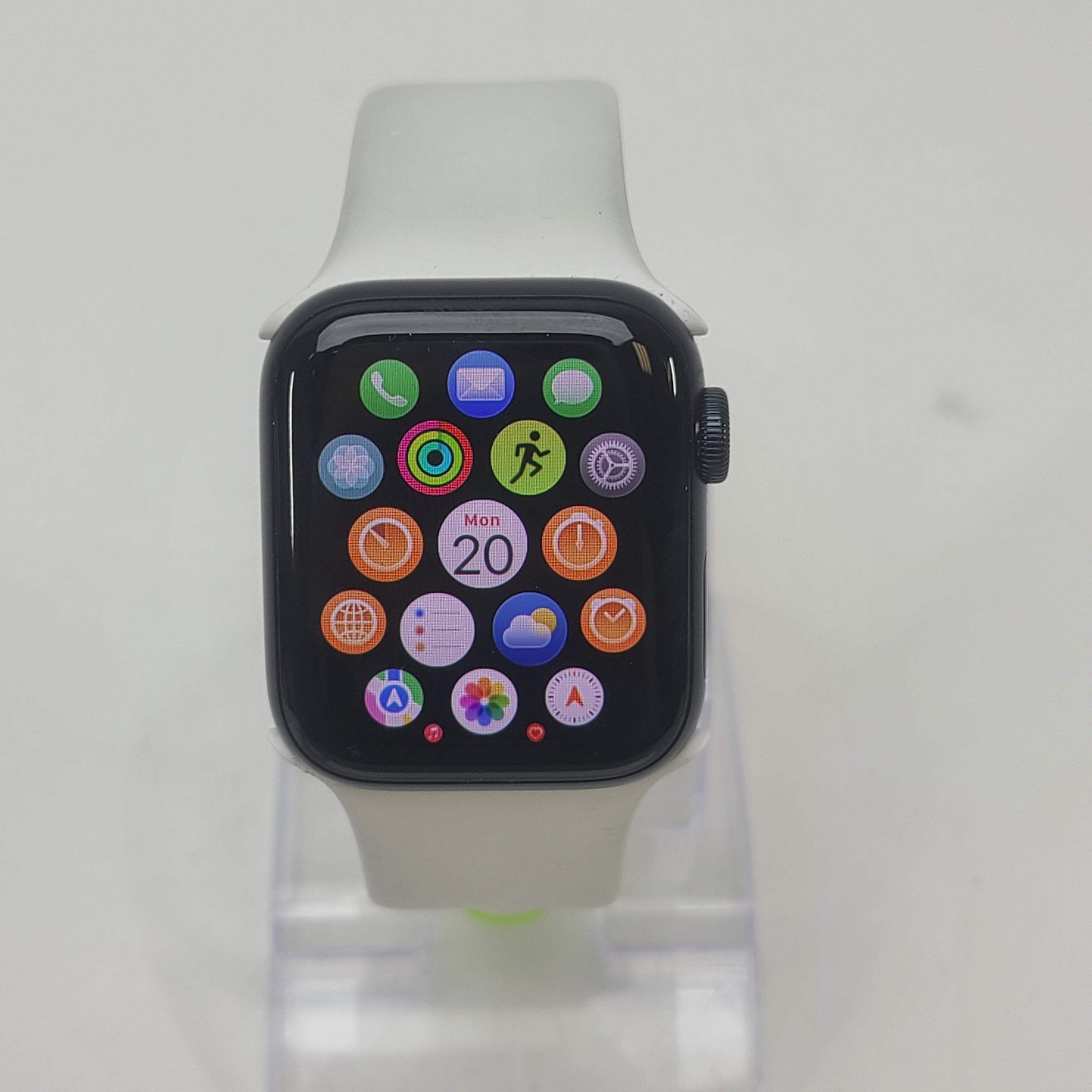 Apple Watch SE 2nd Gen GPS 40mm Midnight Aluminum Sport Band MR9X3LL/A