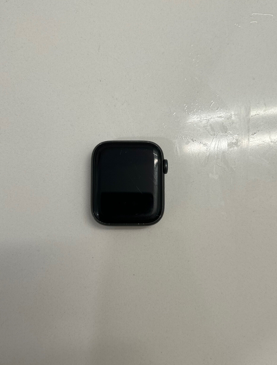 Apple Watch Series 5 44mm Space Gray Aluminum Case with Black Sport Band – S/M &
