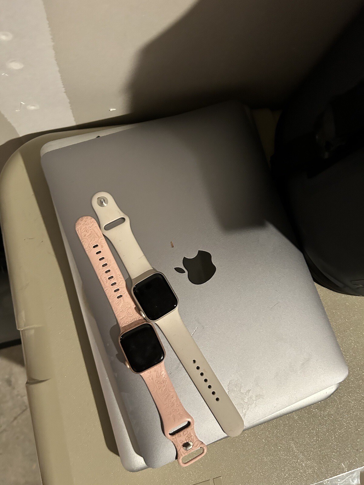 (2) Apple Watch Series 6 44mm Space Gray Aluminum Case with Band