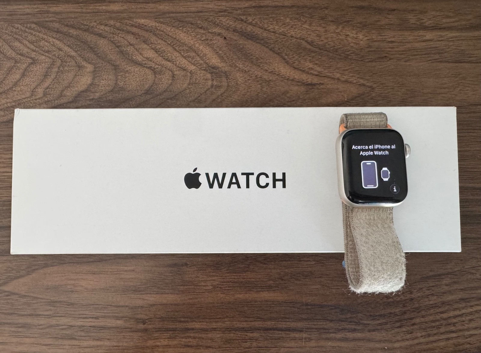 Apple Watch SE 2nd Gen 40mm GPS Cellular Starlight MRG33LL/A 85% Battery w/ Box