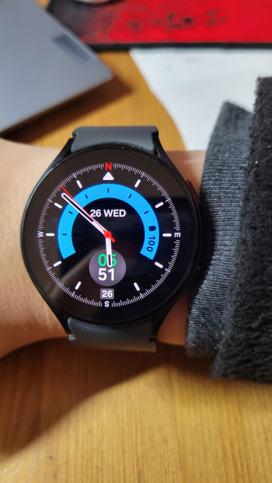 LIGHTLY USED GREAT Samsung Galaxy Watch 5 44mm GPS LTE/DATA Graphite Smartwatch