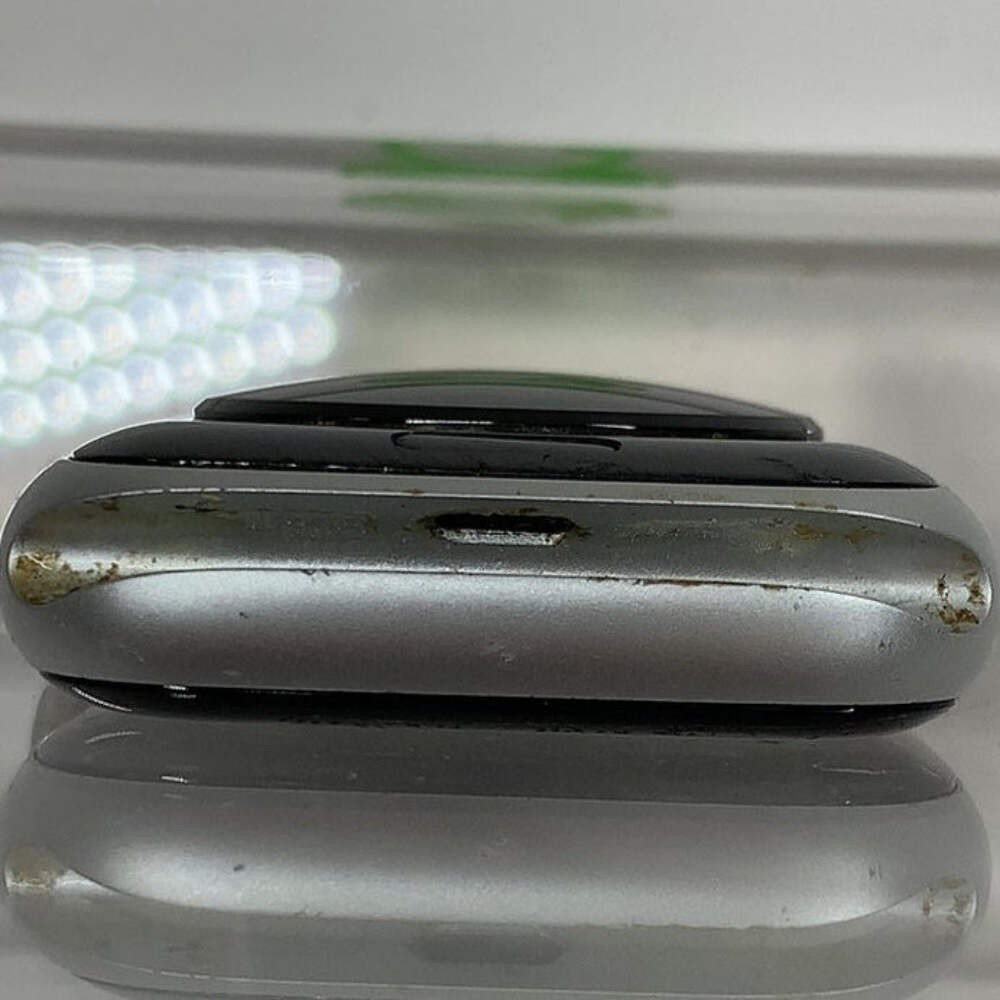 GPS Only Apple Watch SE 1st Gen 44MM Silver Aluminum MYEM2LL/A Face Only