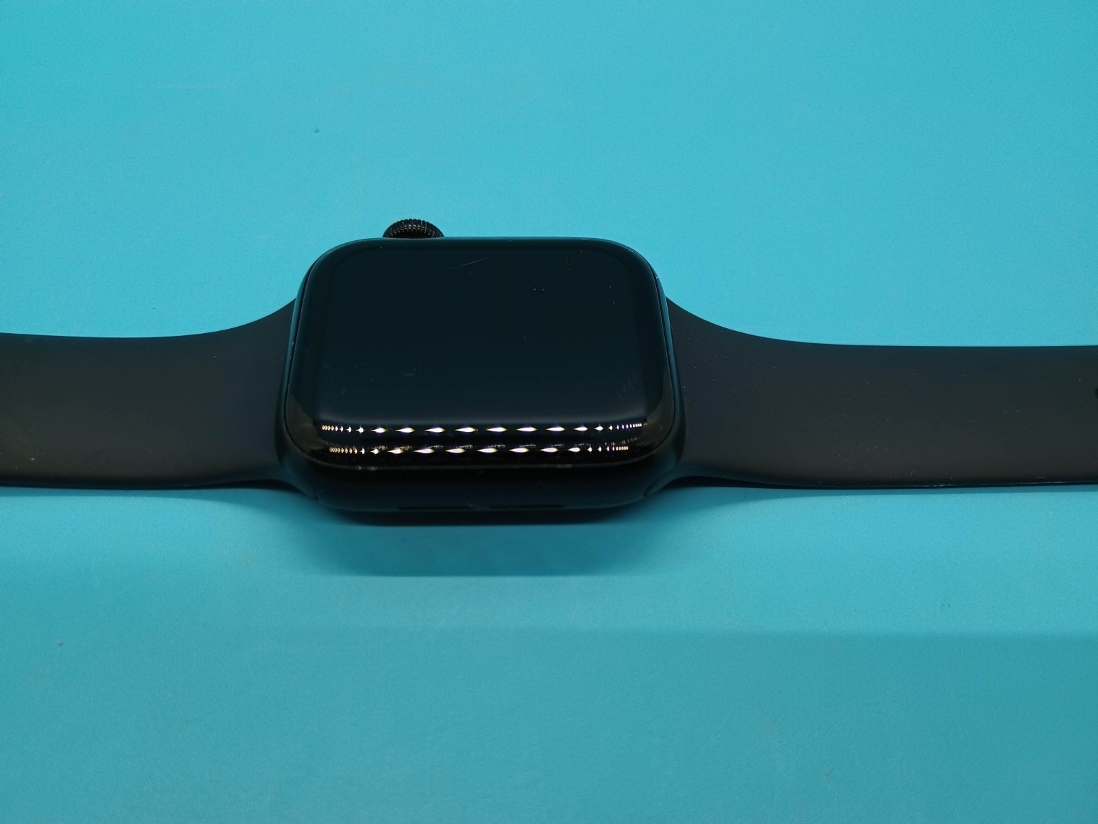 Unlocked Apple Watch SE 2nd Gen 40MM Midnight Black w/Band 93% Battery