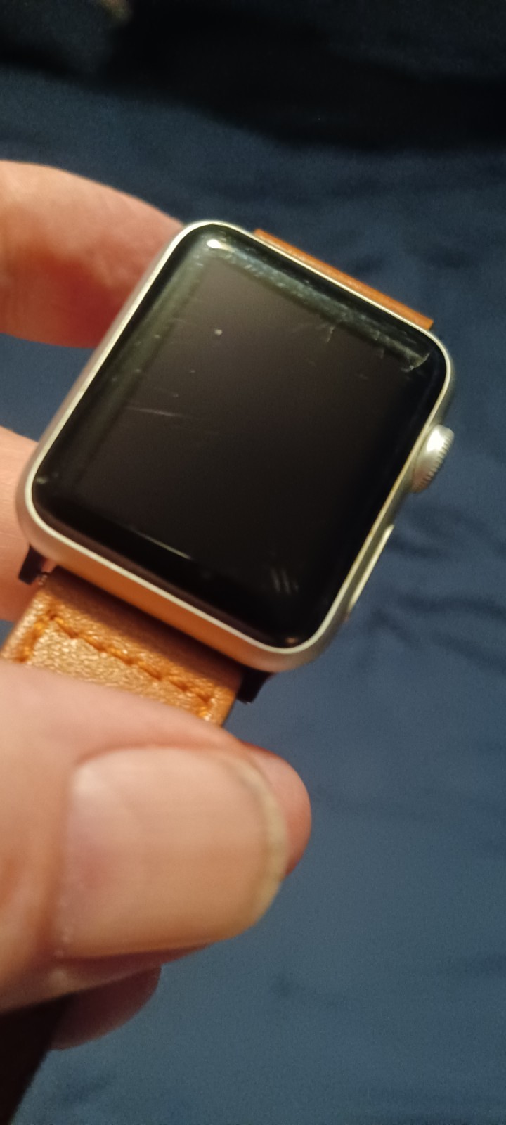 Apple watch series 1 38mm, Unlocked, Works Great *Read* Free Shipping