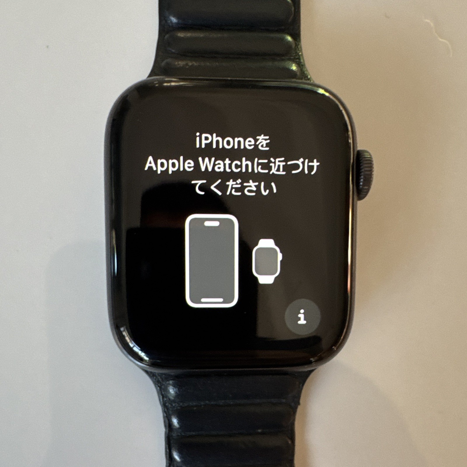 Apple Watch Series 5 44mm Black with Black Apple Leather Band