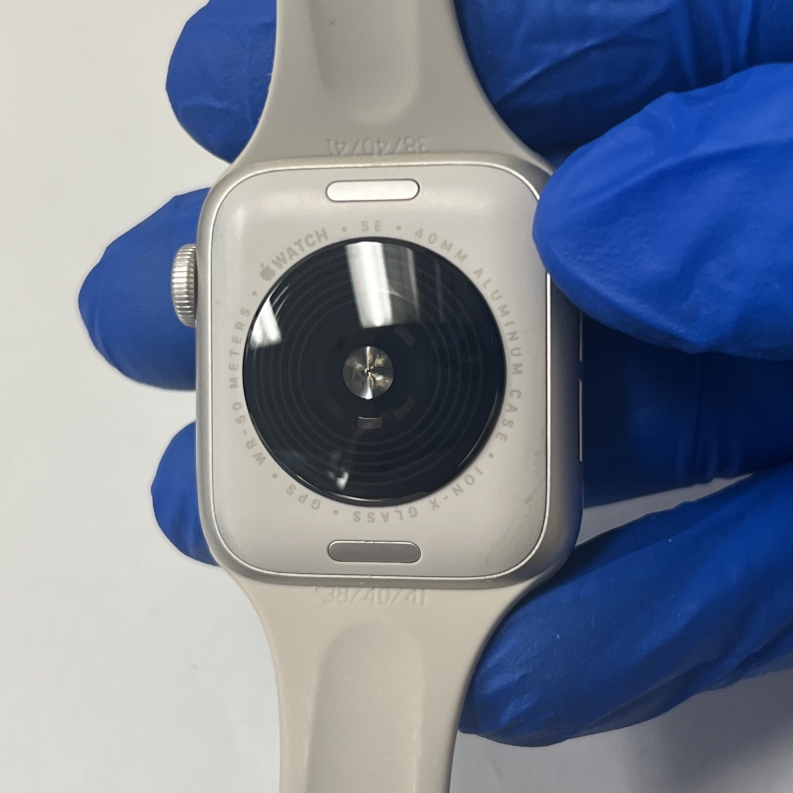 Apple Watch SE 2nd Gen 40mm GPS Starlight – Fair *78% Battery*