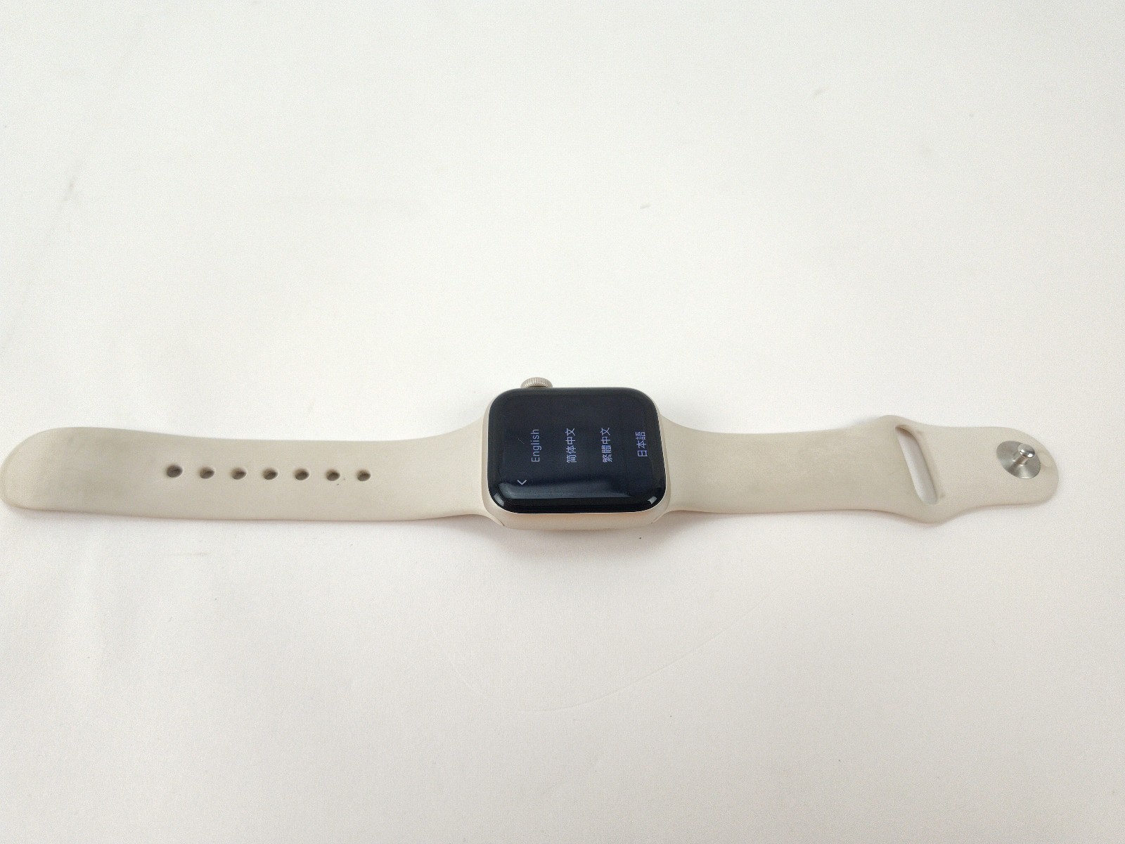 Apple Watch SE 3 40mm – Starlight Aluminum – GPS – w/ SM/M Band – Original Box